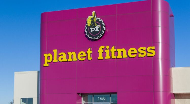 does planet fitness have squat rack